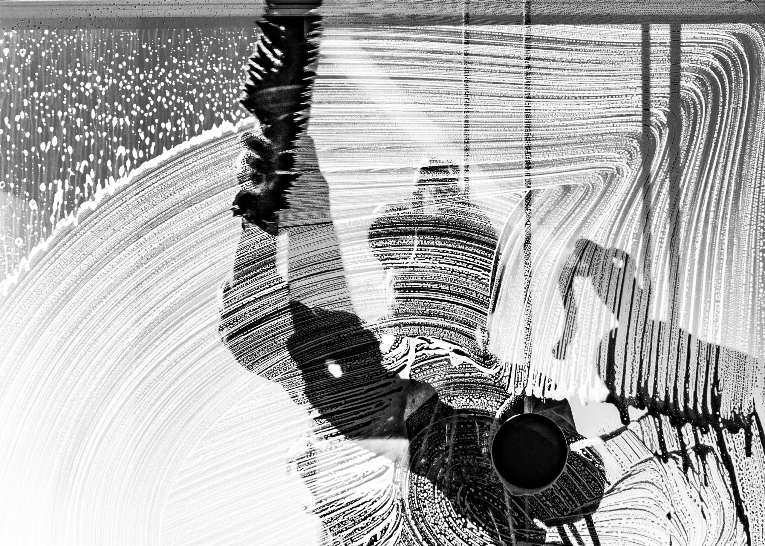 You are currently viewing Experience Affordable Window Cleaning in Calgary Today